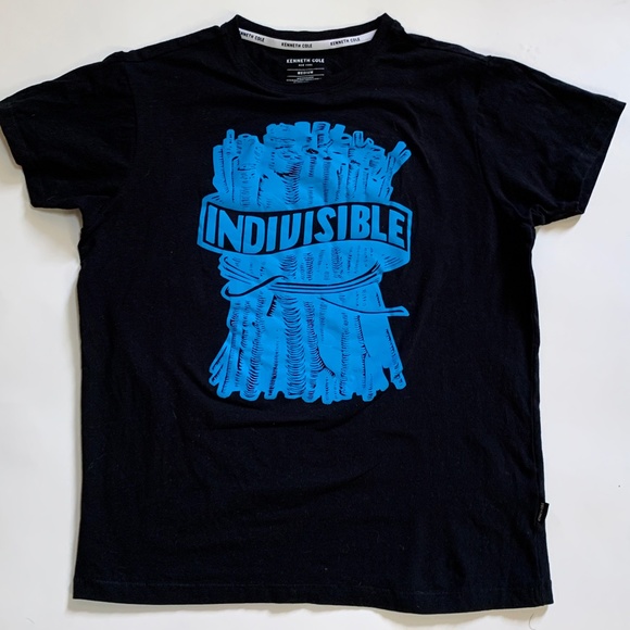 Black Size Med Kenneth Cole T-Shirt with Vibrant Blue Indivisible Graphic - Picture 8 of 8